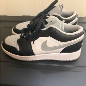 Jordan Kids Black and Gray Sneakers